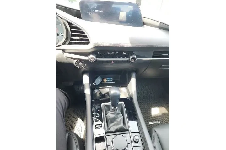 $22852 : Mazda Mazda3 Sedan 2025 2.5 image 10