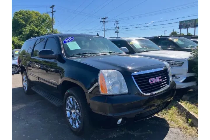 $10900 : 2014 GMC Yukon XL SLT image 1