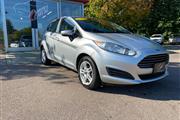 $8498 : 2018 Fiesta SE thumbnail