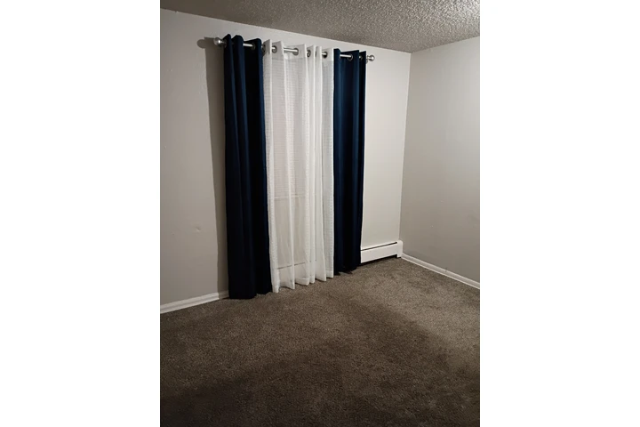 $650 : Rento cuarto image 4