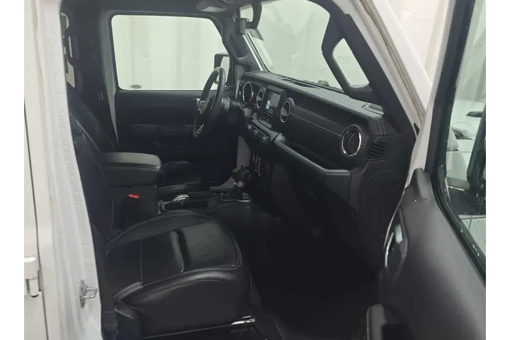 $30448 : Jeep Gladiator 2020 4x4 Nort image 10