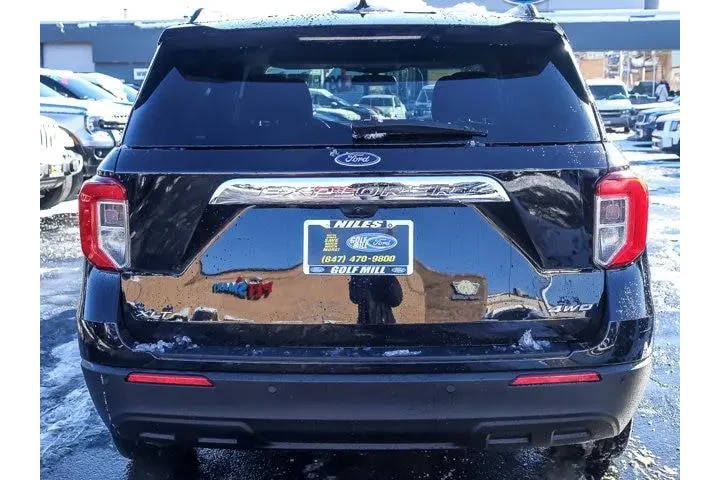 $34897 : Ford Explorer 2024 AWD XLT 4 image 4