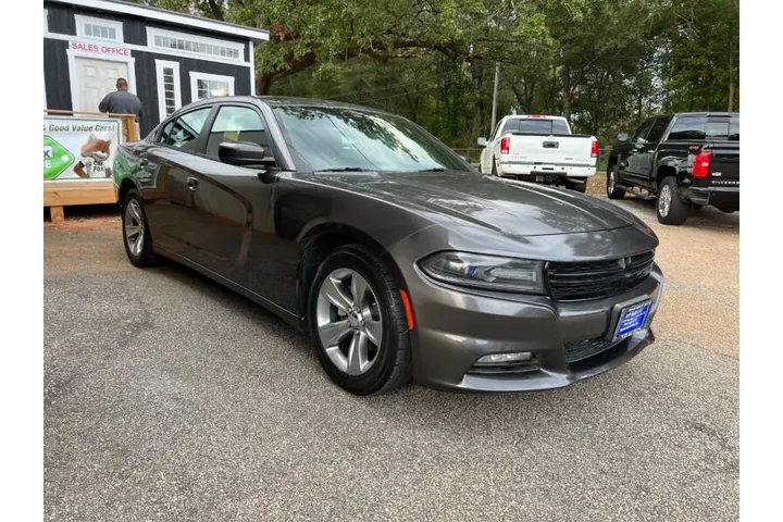$9999 : 2015 Charger SXT image 5