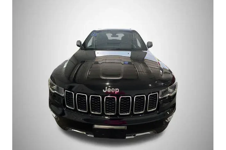 Jeep Grand Cherokee 2018 4x4 image 3
