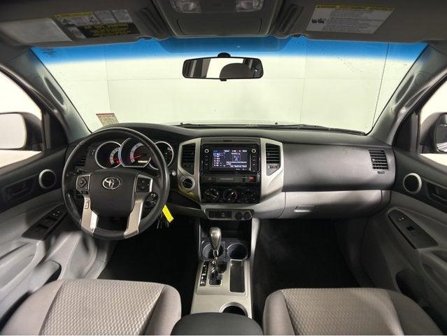 $25600 : Silver Certified2015 Tacoma D image 4