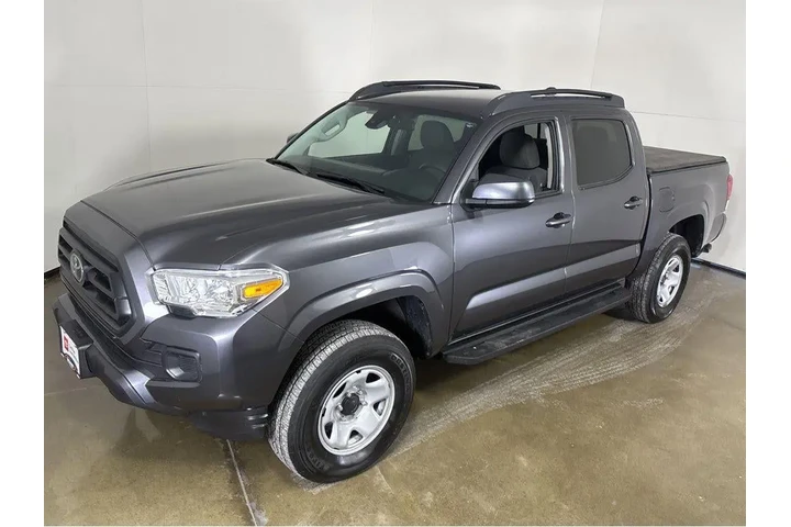 $35000 : Gold Certified2023 Tacoma SR image 10