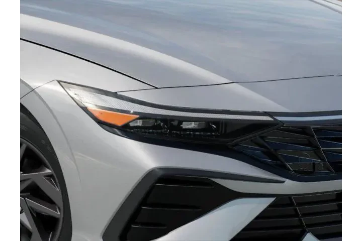 $27000 : Hyundai ELANTRA Hybrid 2026 image 9