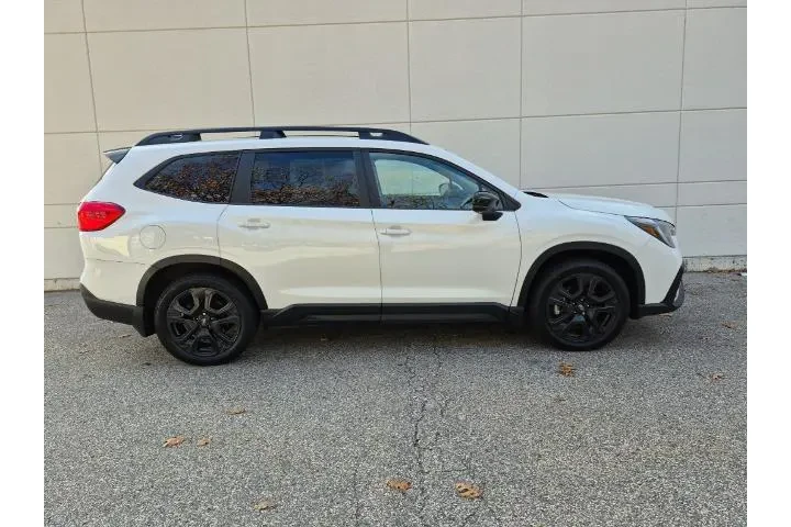$31264 : Subaru Ascent 2024 AWD Onyx image 5