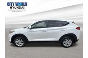 $16178 : Hyundai TUCSON 2021 AWD SE 4 thumbnail