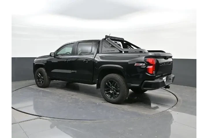 $38990 : Chevrolet Colorado 2025 4x4 image 5