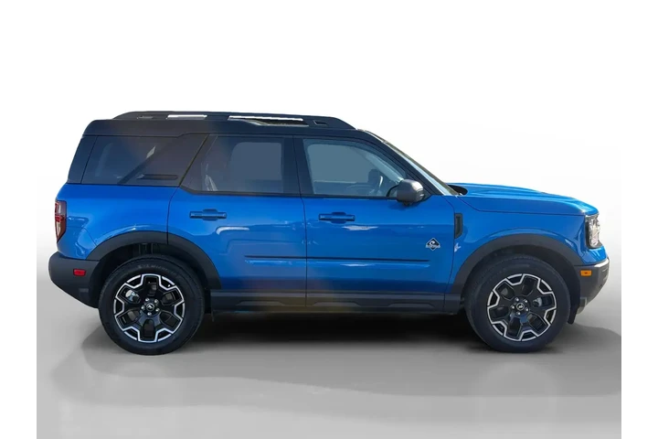 $29400 : Ford Bronco Sport 2025 AWD O image 6