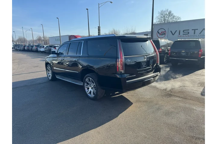 $13980 : 2015 Escalade ESV 4WD 4dr Lux image 3