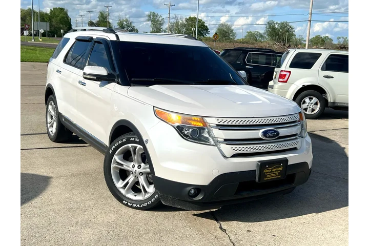 $8999 : 2013 Explorer Limited 4WD image 4