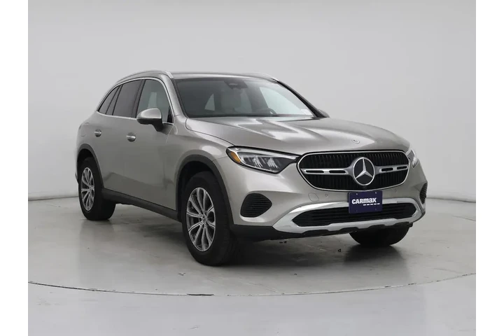 $38998 : Mercedes-Benz GLC 2024 AWD G image 1