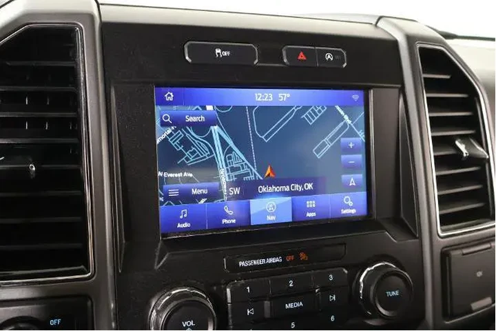$28146 : Ford F-150 2020 4x2 XL 4dr S image 7