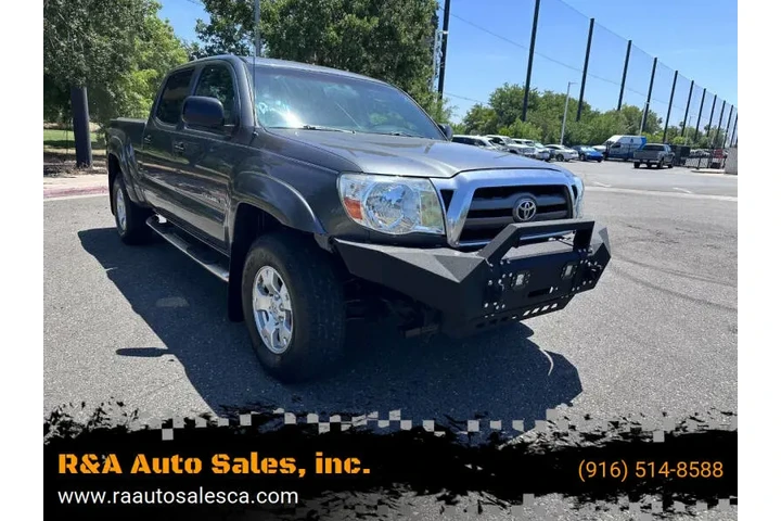 $19250 : 2010 Tacoma V6 image 2