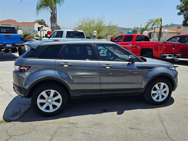 $24995 : 2019 Land Rover Range Rover E image 10