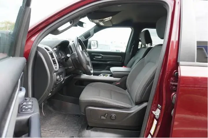 $37488 : Ram 1500 2022 4x2 Big Horn 4 image 7