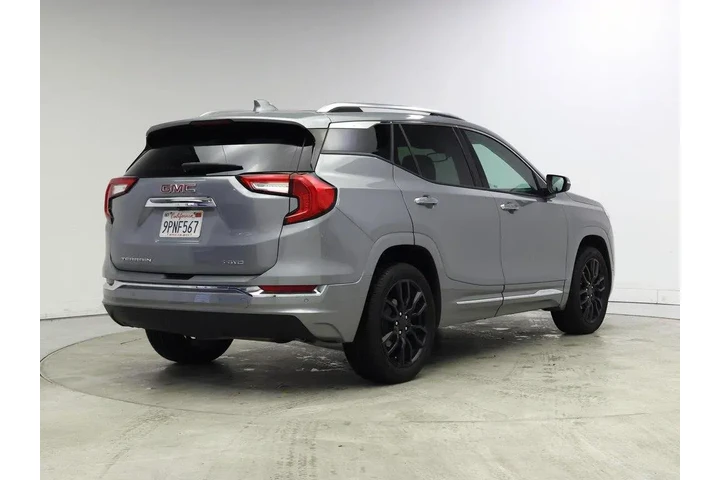 $32998 : GMC Terrain 2024 AWD Denali image 8