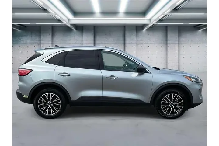 $19494 : Ford Escape Plug-In Hybrid 2 image 3