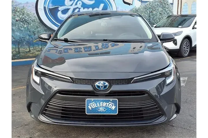 $23999 : Toyota Corolla Hybrid 2024 S image 2
