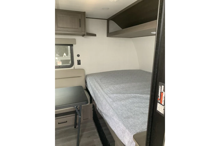 $1400 : Traila de renta image 4