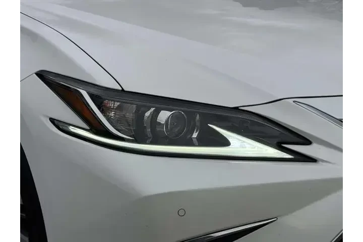 $27995 : Lexus ES 350 2021 4dr Sedan image 8