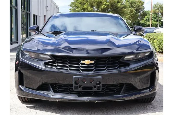 $24390 : Chevrolet Camaro 2021 LT 2dr image 9