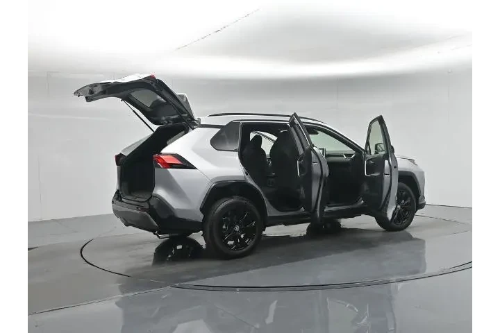 $39800 : Toyota RAV4 Hybrid 2025 AWD image 6