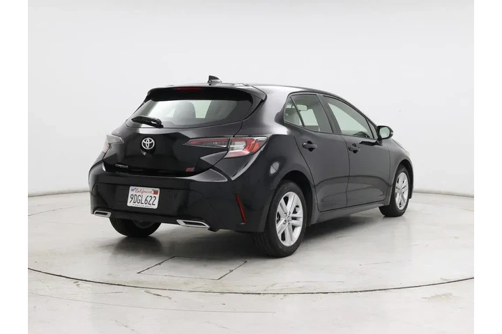 $23998 : Toyota Corolla Hatchback 202 image 8
