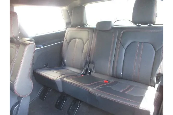 $56994 : Ford Expedition 2023 4x4 Tim image 6