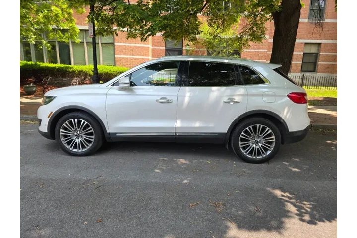 $17900 : 2017 MKX Reserve image 4