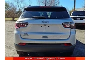 $27155 : Jeep Compass 2025 4x4 Limite thumbnail
