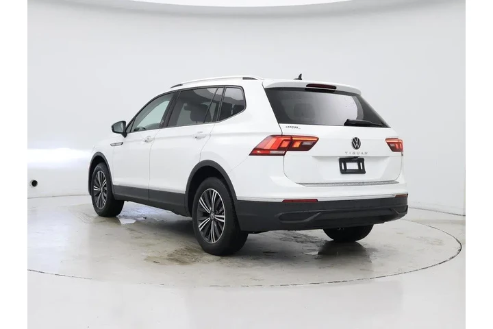 $23998 : Volkswagen Tiguan 2024 Wolfs image 2