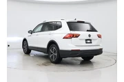 $23998 : Volkswagen Tiguan 2024 Wolfs thumbnail