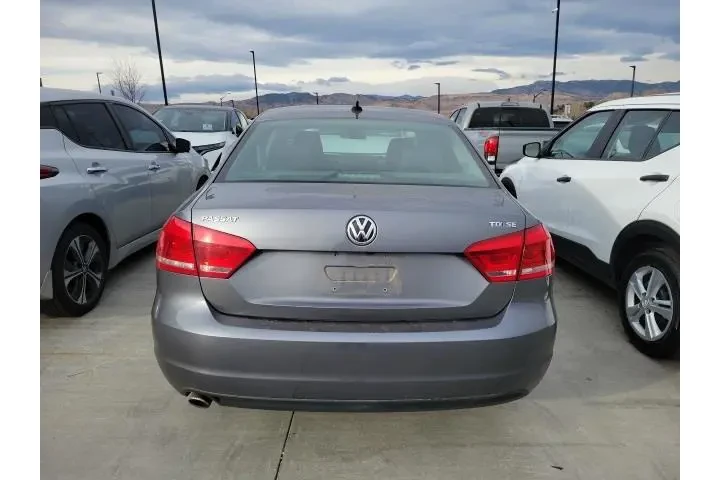 $9985 : Volkswagen Passat 2015 2.0L image 2