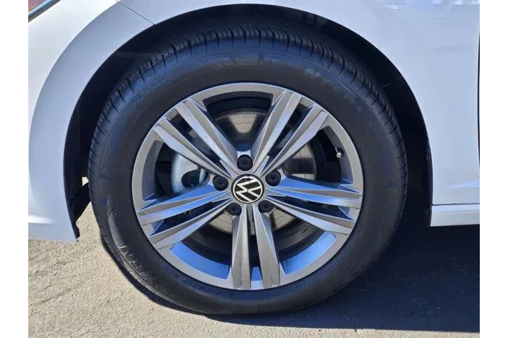 $17994 : Volkswagen Jetta 2023 SE 4dr image 9