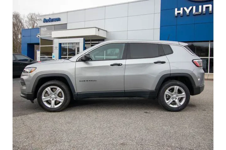 $20204 : Jeep Compass 2023 4x4 Sport image 5