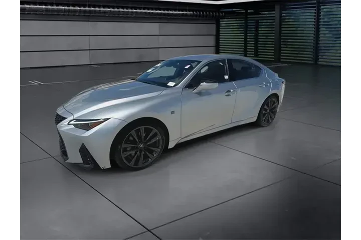$38988 : Lexus IS 300 2024 F SPORT De image 4
