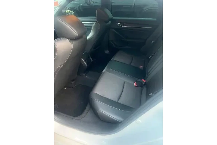 $22988 : Honda Accord 2019 Sport 4dr image 5