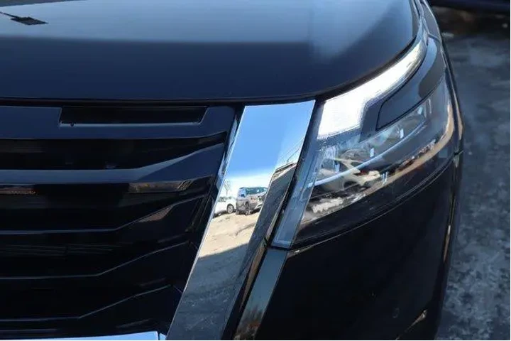 $37707 : Nissan Pathfinder 2025 AWD S image 9