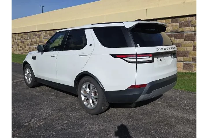 $13999 : Land Rover Discovery 2017 AW image 10