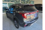 $22599 : Kia Seltos 2024 S 4dr SUV thumbnail