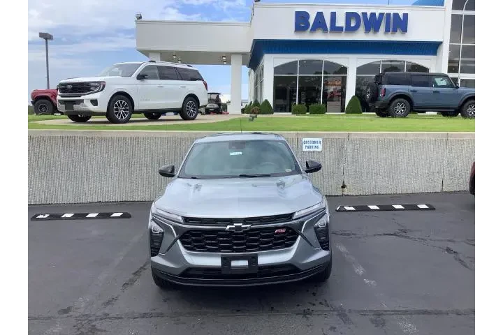 $25950 : Chevrolet Trax 2024 ACTIV 4d image 2