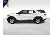 $29154 : Ford Explorer 2024 XLT 4dr S thumbnail