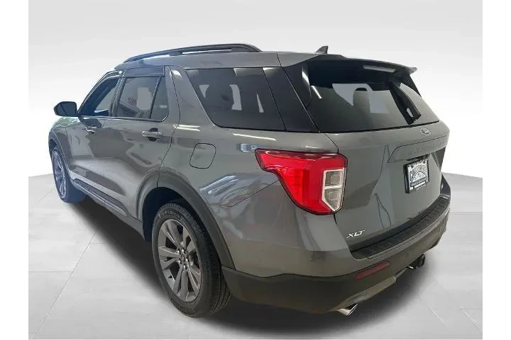 $35100 : Ford Explorer 2023 AWD XLT 4 image 5