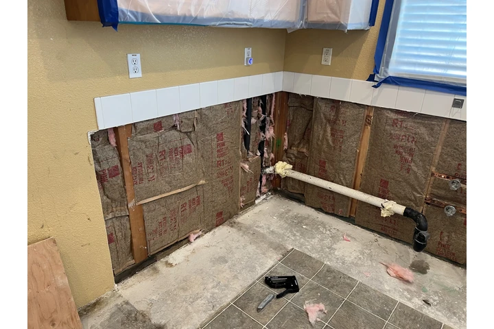 Drywall tapping finishing image 3