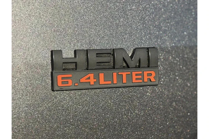 $35995 : Ram 2500 2016 4x4 Power Wago image 9