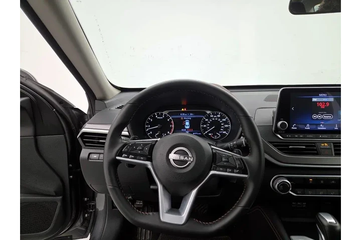 $22998 : Nissan Altima 2025 2.5 SR 4d image 10