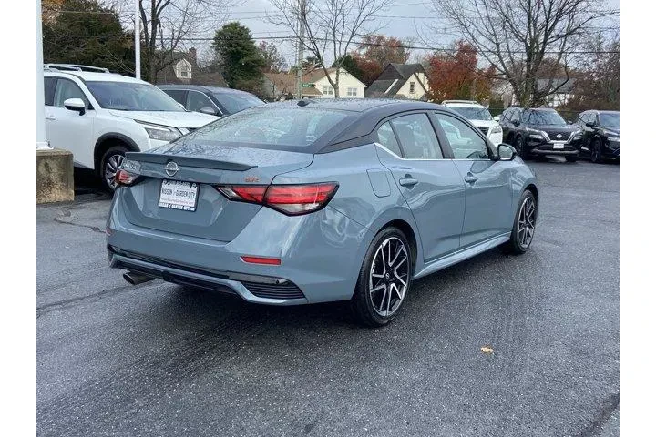 $19481 : Nissan Sentra 2025 SR 4dr Se image 4